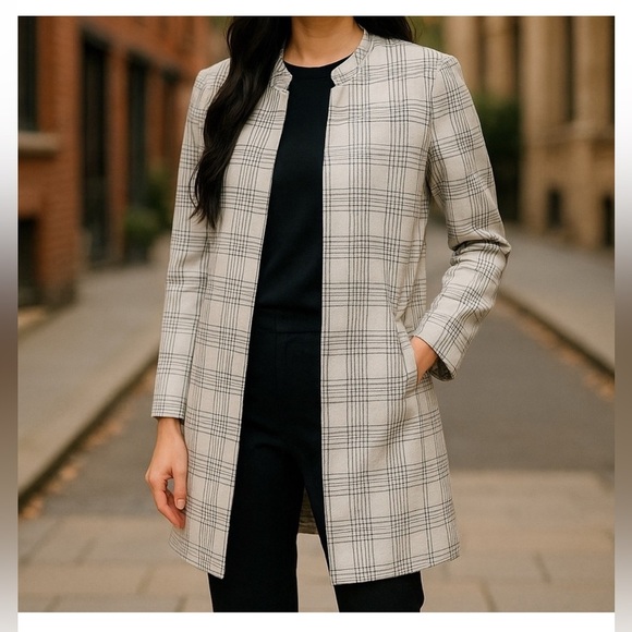 Carolina Belle Montreal Checkered Coat - Picture 1 of 6